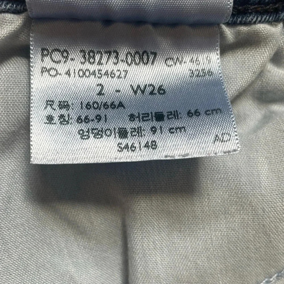 Levi Strauss Signature Jean denim shorts frayed distressed style  size 2- W26 - Picture 4 of 14